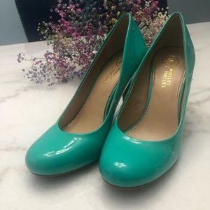 mootsies tootsies high heel green patent leather very elegant size 8M
